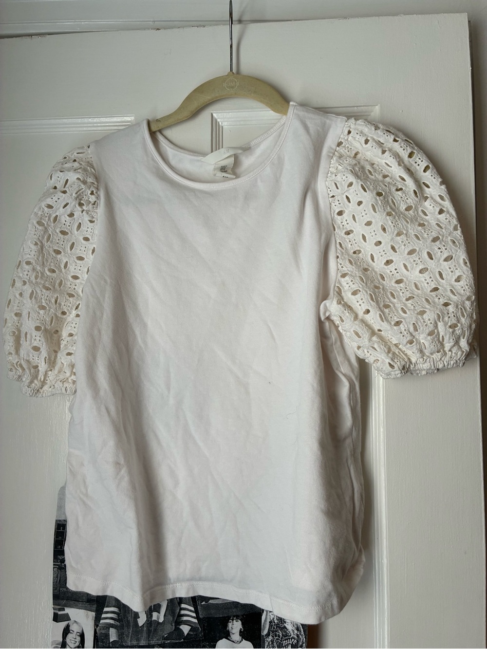 H&M White Eyelet Puff-Sleeve Tee